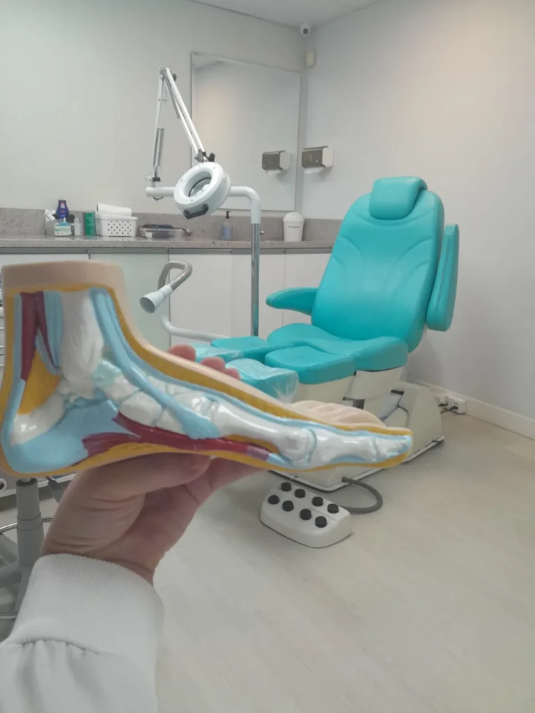 clinica de podologia em Joinville Iza Pinz cuidados com os pés saude podologa (1)